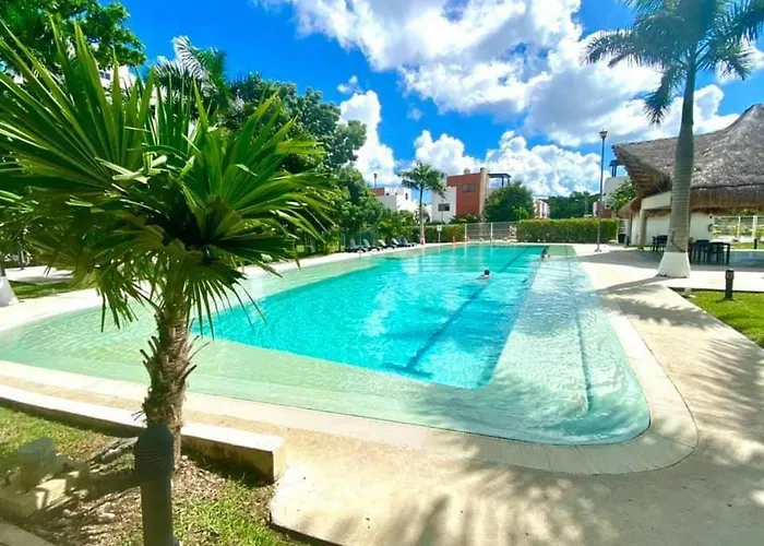 Lovely 2 Bedroom 2 Bathroom Condo