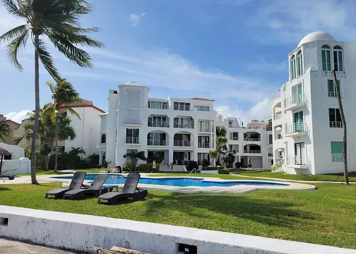 La Casa De Los Dioses