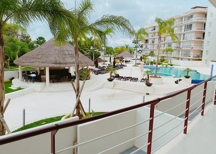 3Br Apt With Pool