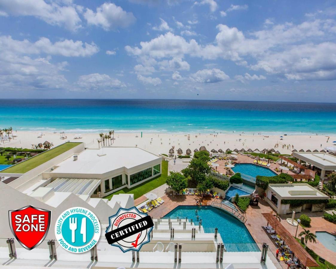 In Ocean Front Aparthotel Cancun