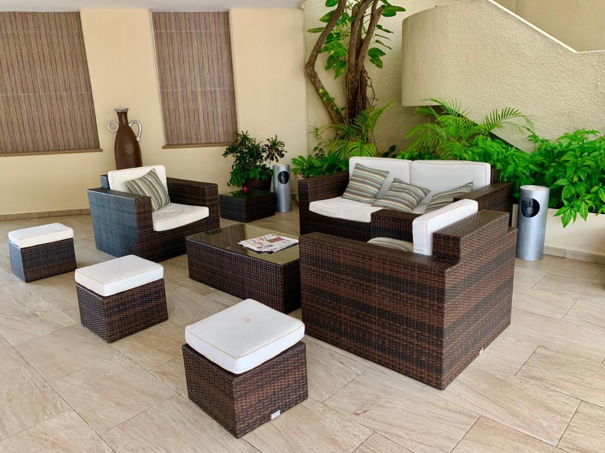 Oceanfront Bm By Andiani Travel * Cancún