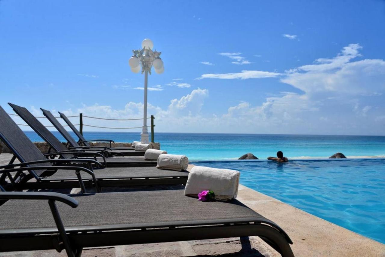 Apartahotel Beachfront With Kitchenette In The Zone! Cancún