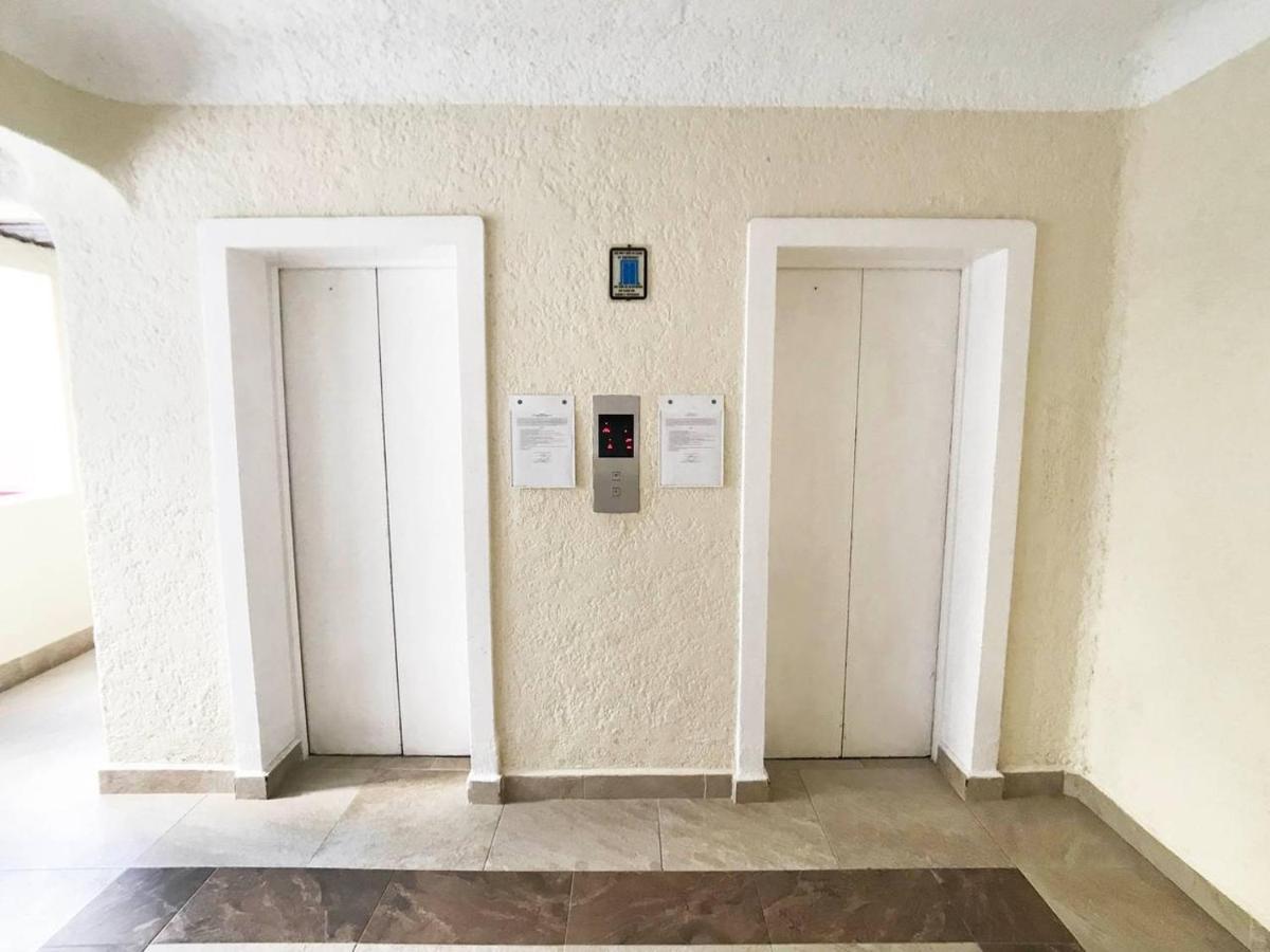 Beachfront With Kitchenette In The Zone! * Cancún