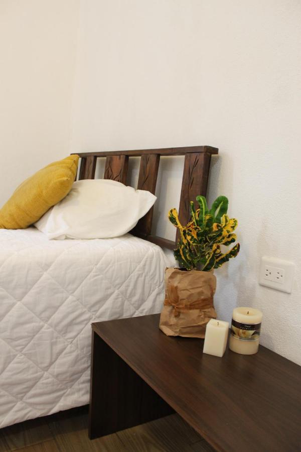Guest house In Airport Cancun