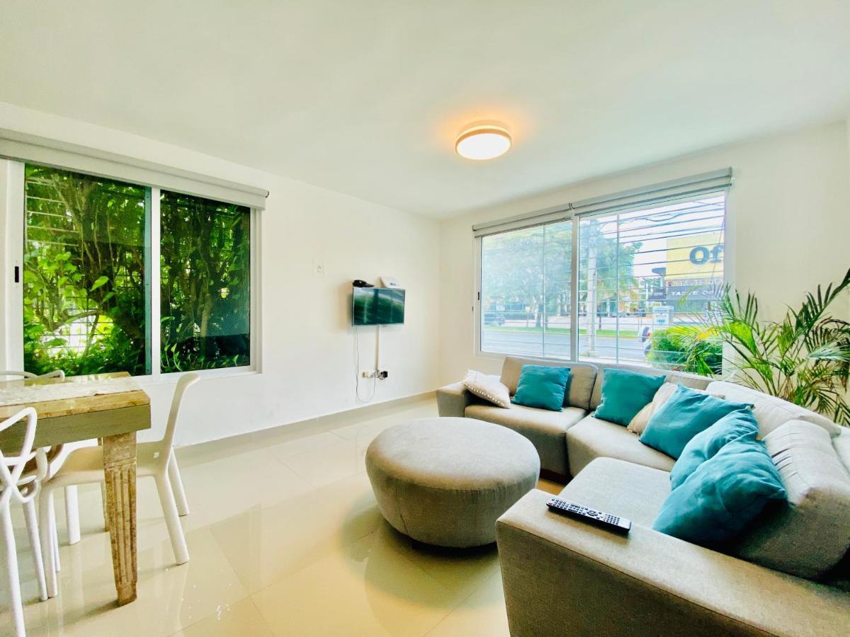 Cálido Y Moderno En La Entrada De La Zona Hotelera Apartamento Cancún