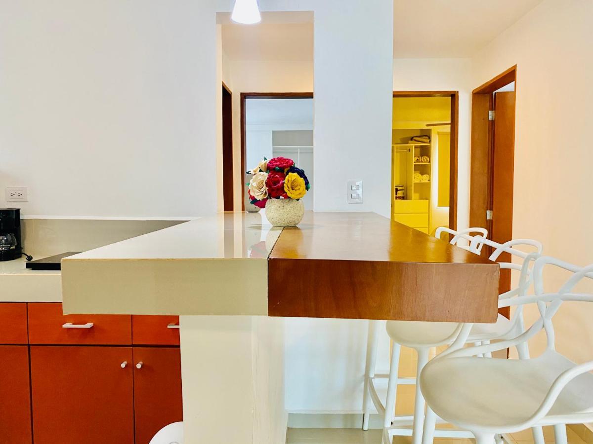 Cálido Y Moderno En La Entrada De La Zona Hotelera Apartamento Cancún