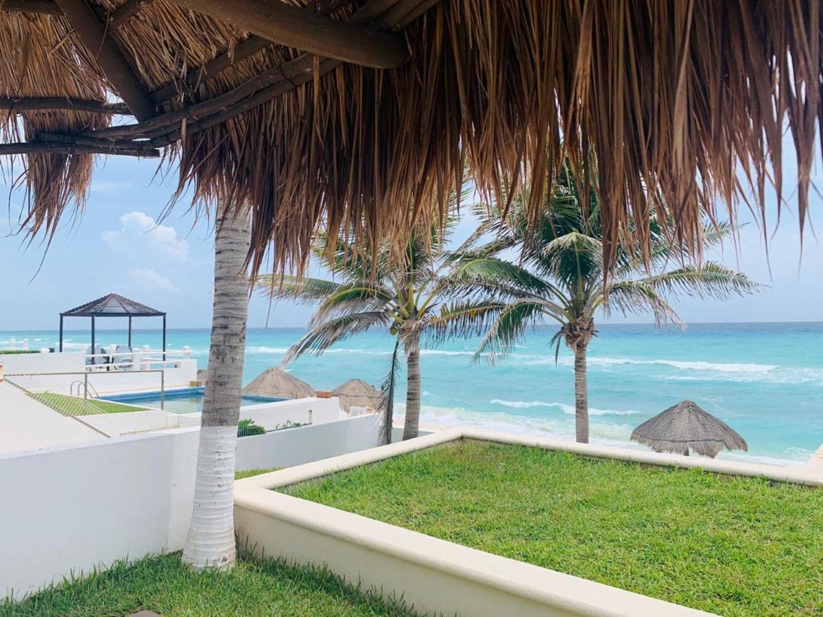 Brisas Beachfront In Zone Apartment
