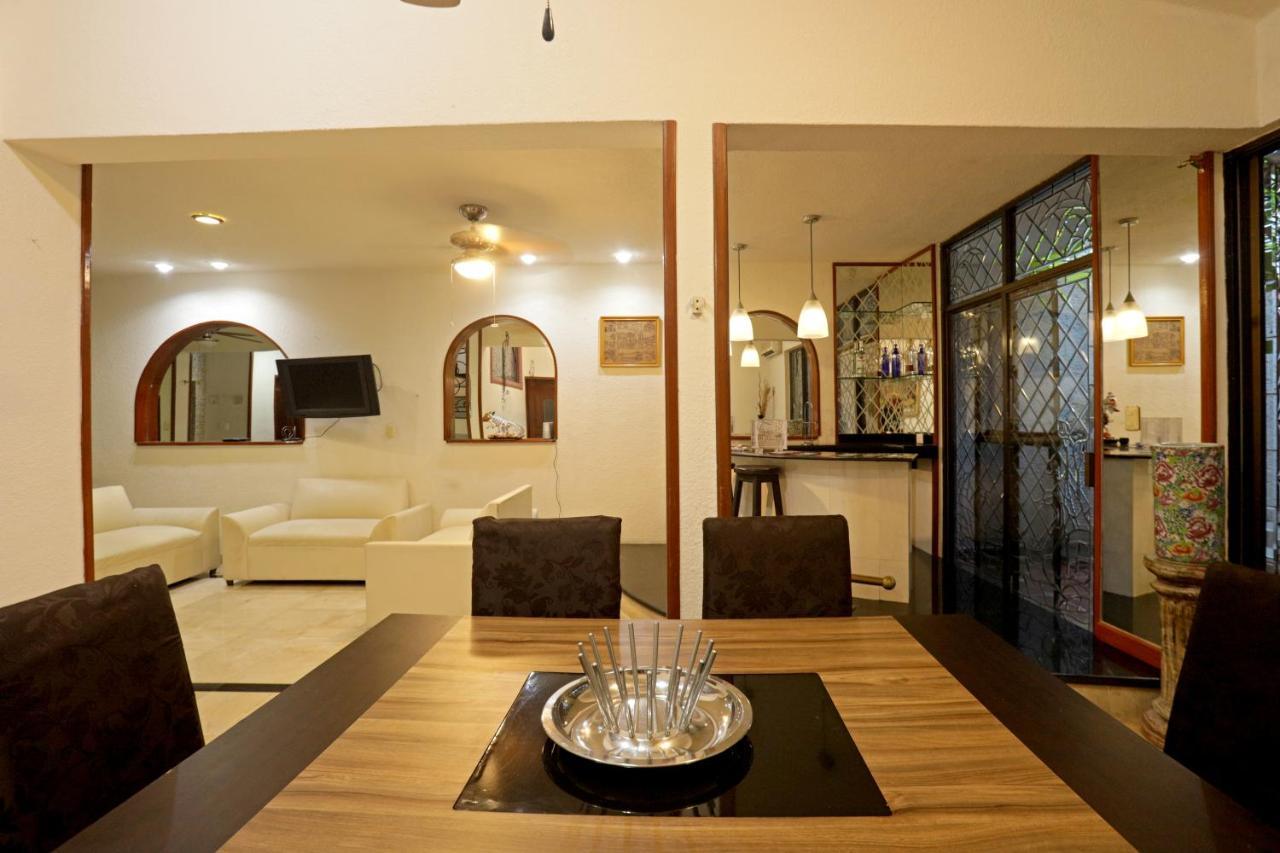 Colibri House