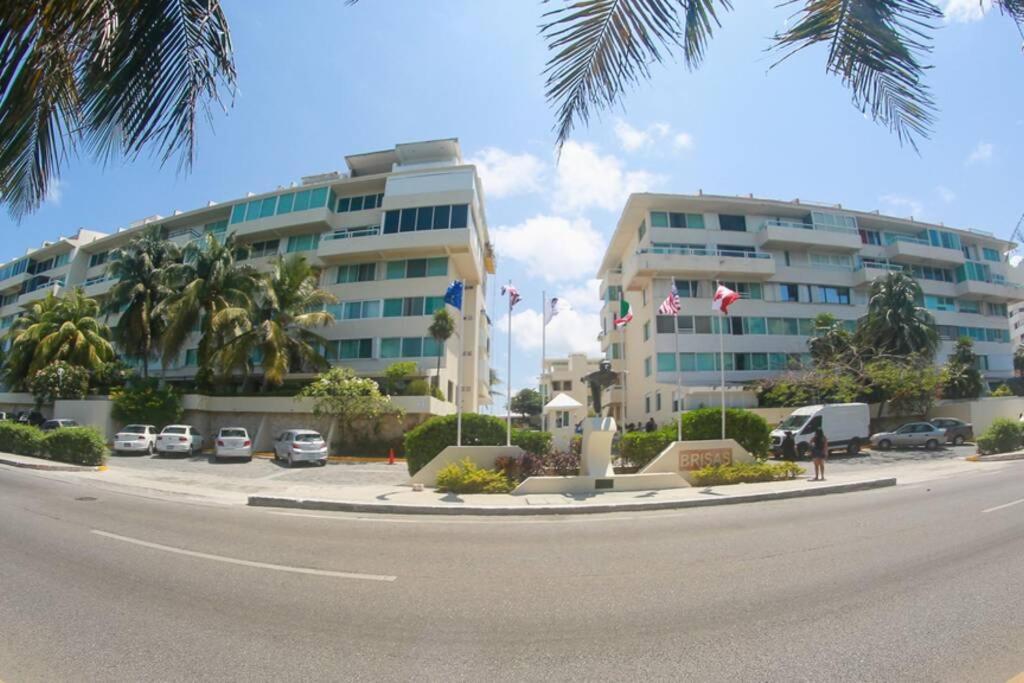 Penthouse Spectacular Ocean View Terrace Brisas Zone Apartment Cancun