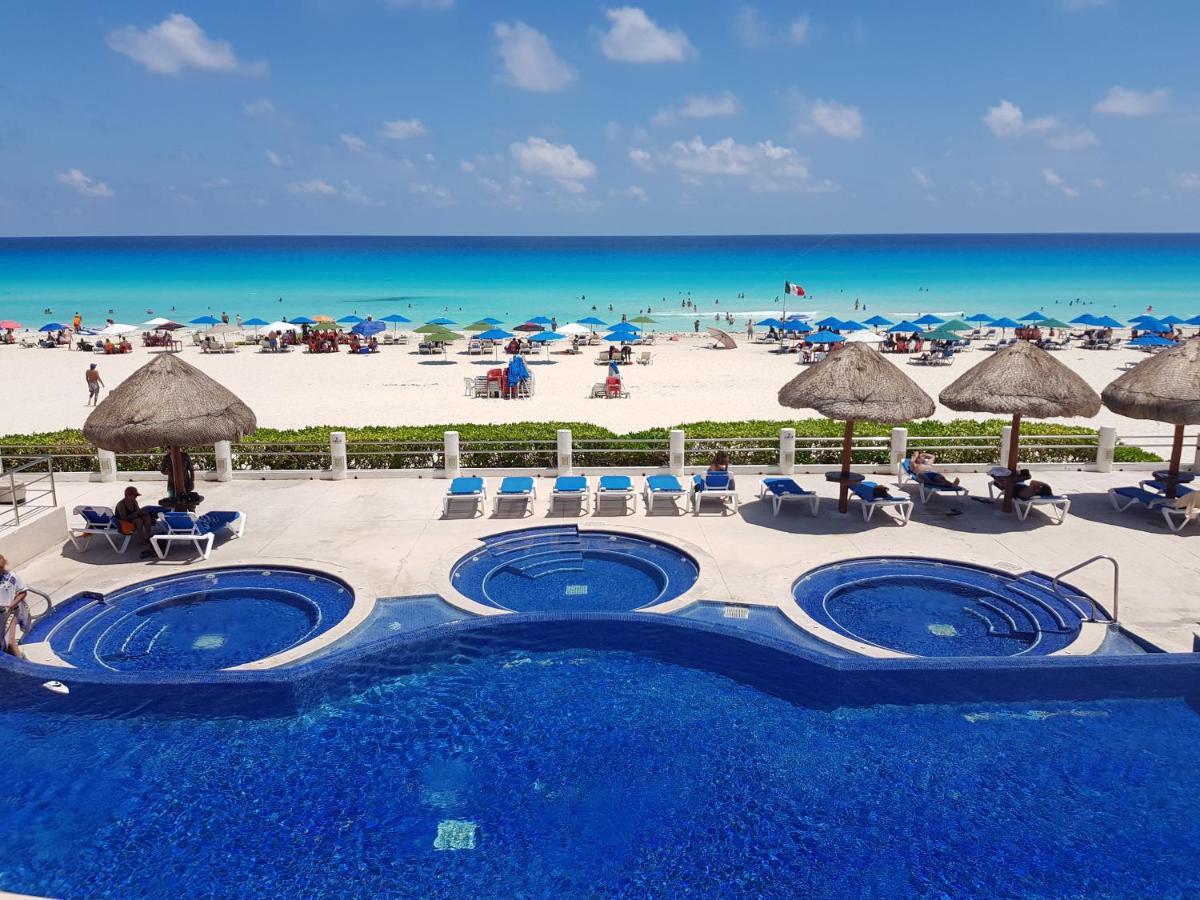 Cancun! Departamento Familiar Sobre La Playa!! Apartamento *