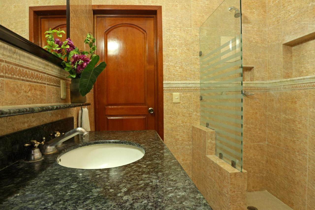 Colibri House Bed and breakfast Cancún