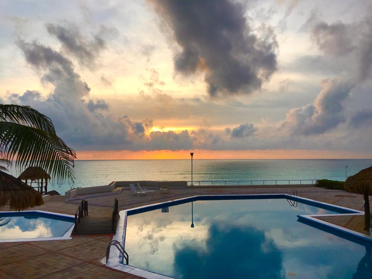 Apartment Penthouse Spectacular Ocean View Terrace Brisas Zone *