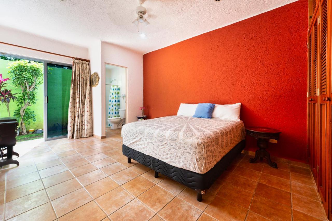 Tata & Nana's - 3bdrm Private House * Cancún
