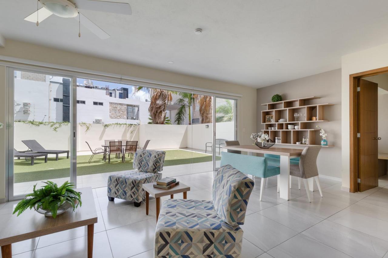 Large With Pool And Terrace!