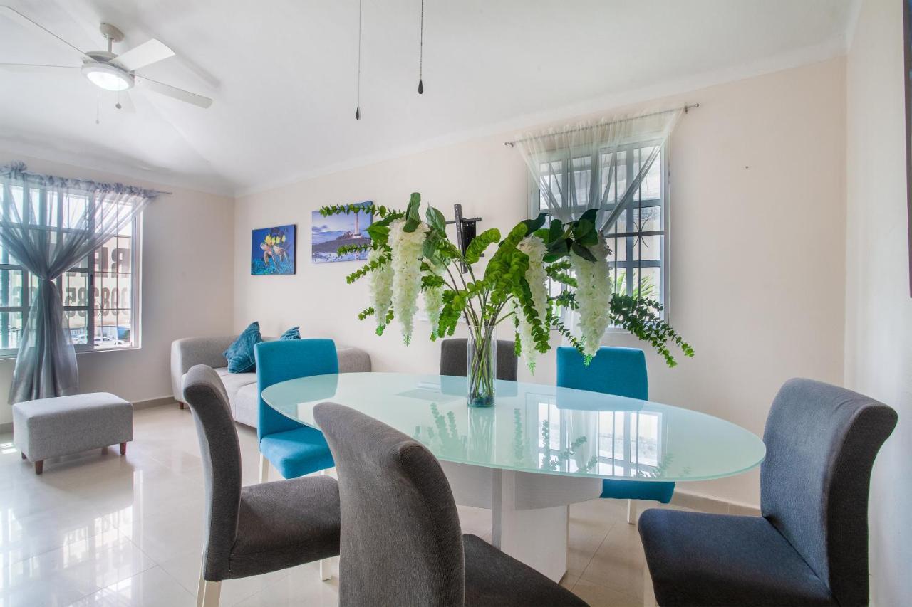 Apartamento Dpto. Con 3hb, A/c&wifi 2 A 6 Personas