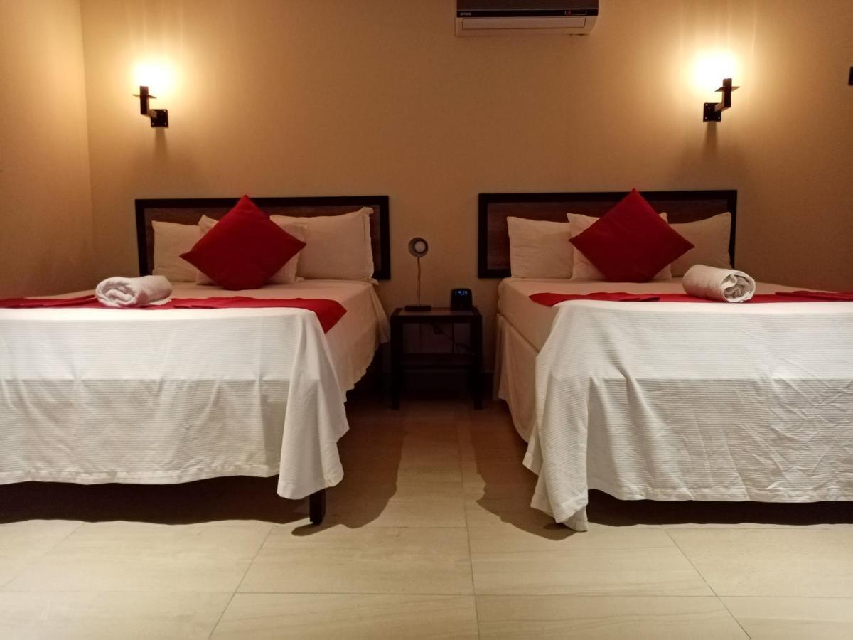 Brisas 10 Beachside Apartamento