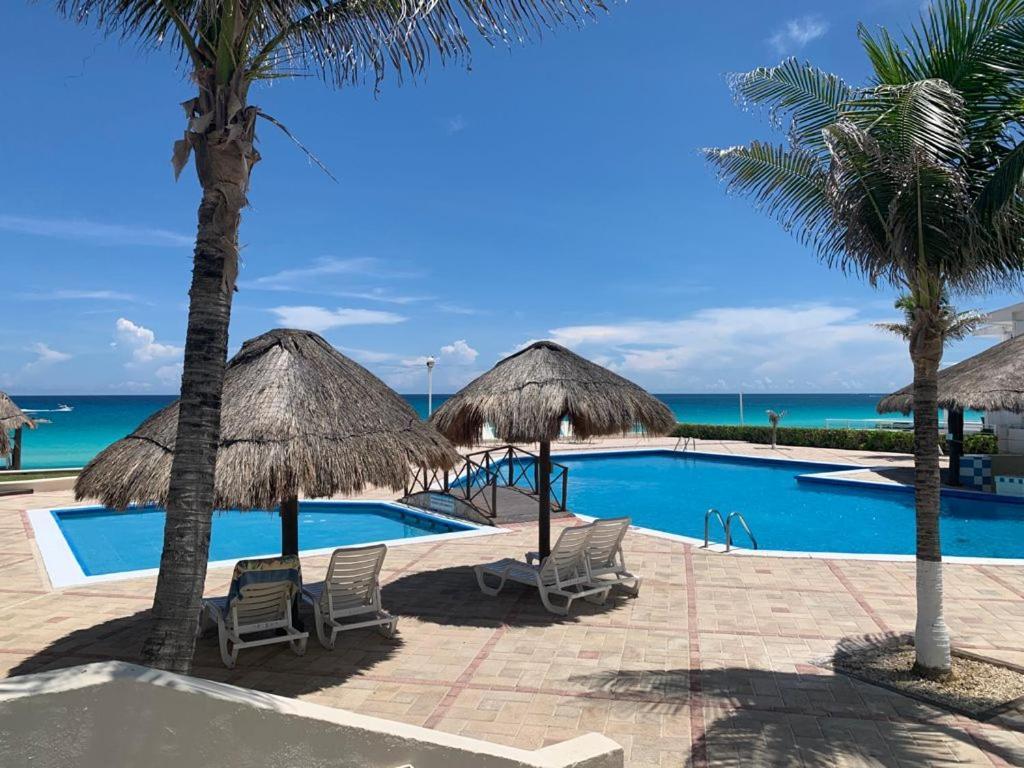 Luxury 2 Bedroom Apartamento *