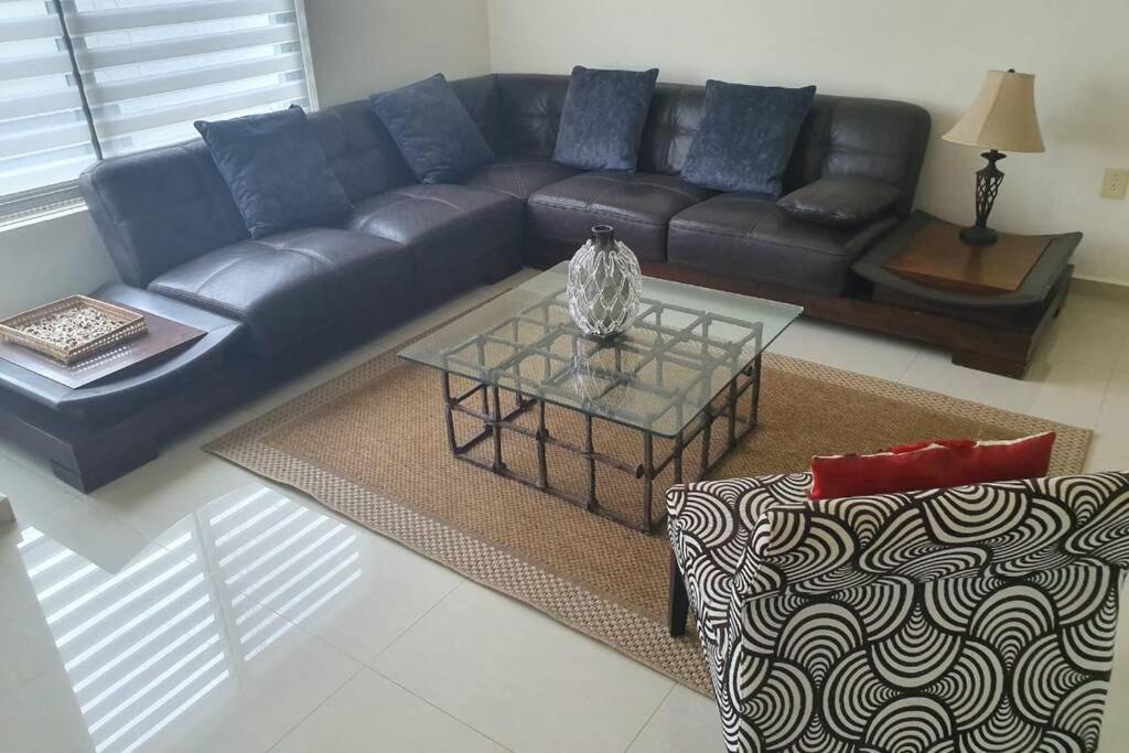 Сasa de vacaciones Casa En Residencial De Lujo, 3 Habitaciones, Confort, Seguridad Y Ubicación Cancún