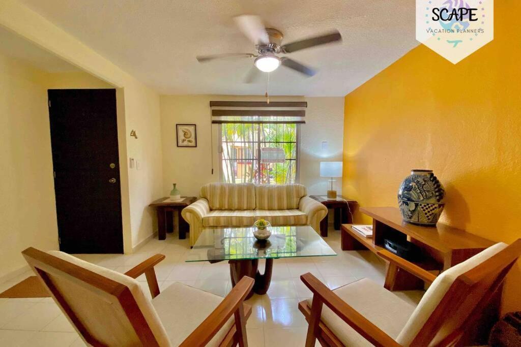Amplia Y Cálida Casa Cerca De Plaza Las Americas Сasa de vacaciones Cancún