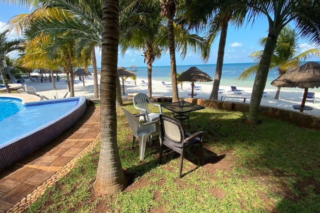 Oceanfront Bm By Andiani Aparthotel
