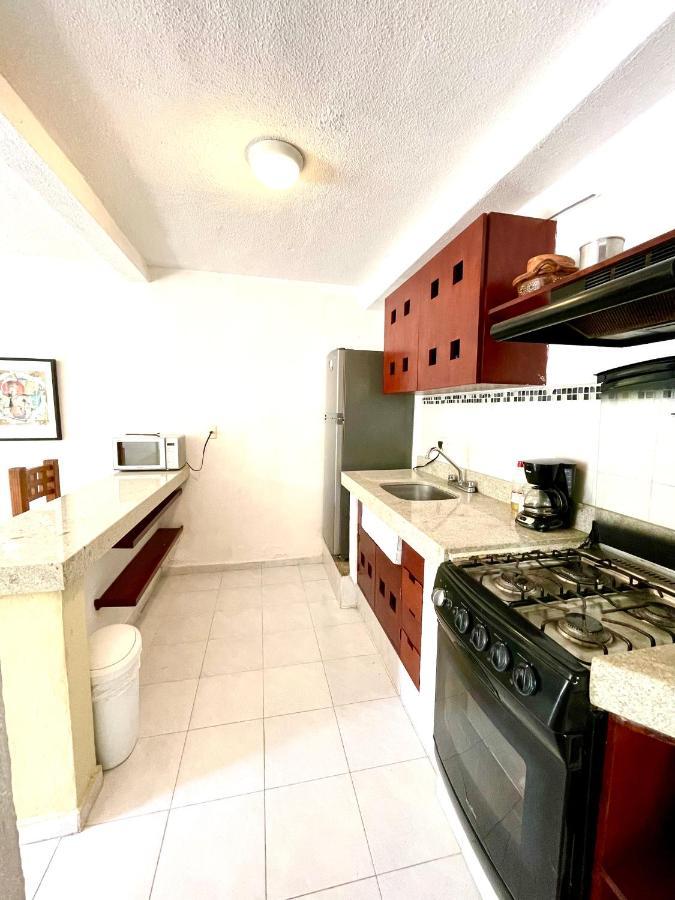 Apartamento Cómodo Y Departamento Cerca De La Zona Hotelera Y El Ferry A Isla Mujeres *