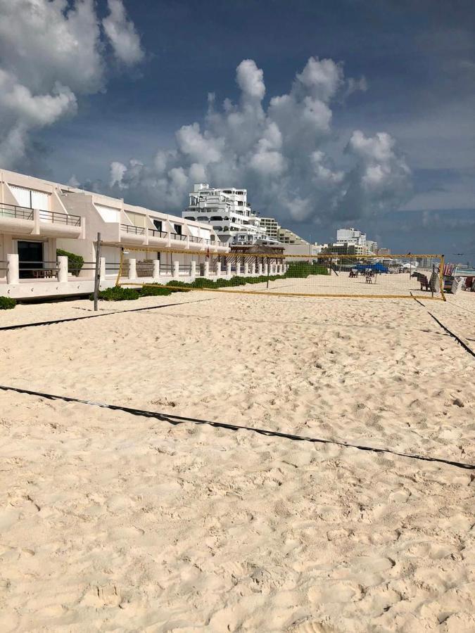 Amazing Caribbean Ocean View At Marlin In Cancun