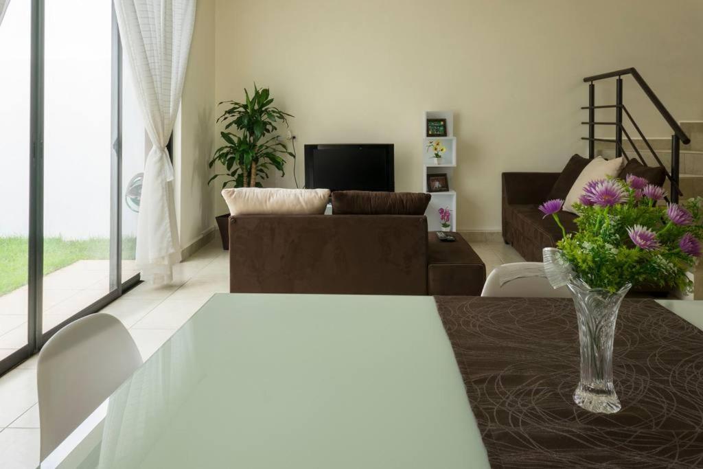 Habitación en casa particular ✦habitación Vainilla Cancun✦ Harmony Guest House✦ Cancún