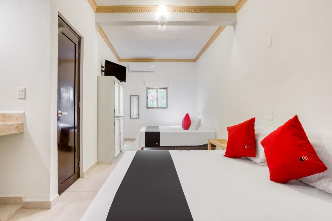 Arco Maya Hotel 3*