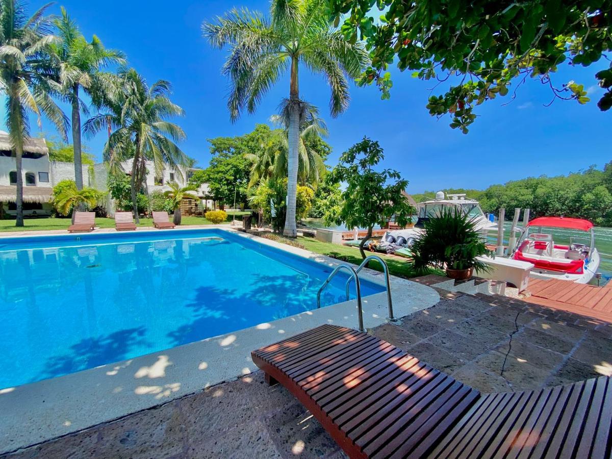 Sunset With Splendor Lagoon View Villa *