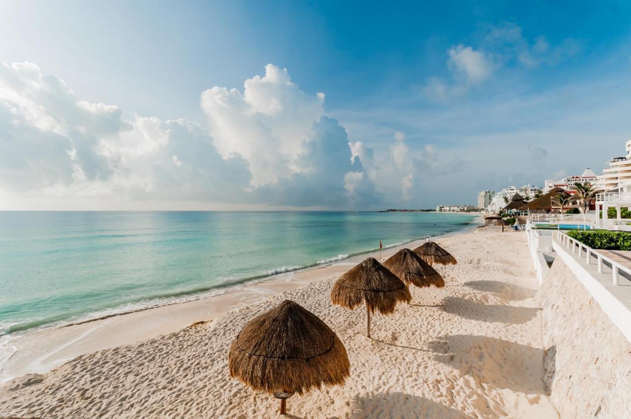 Apartahotel Rooftop Private Jacuzzi In Beach Front Penthouse Cancún