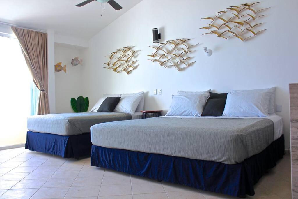 Beachfront Ph+Roof Garden, Ocean & Lagoon Views *