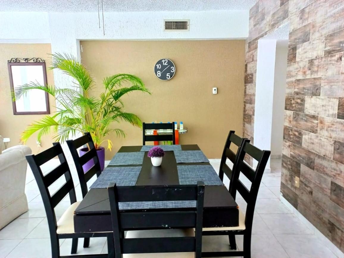 Casa Zen 20 Personas 5 En El Centro De Сasa de vacaciones Cancún