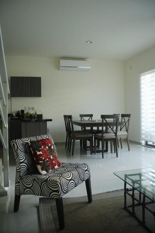 Casa En Residencial De Lujo, 3 Habitaciones, Confort, Seguridad Y Ubicación *