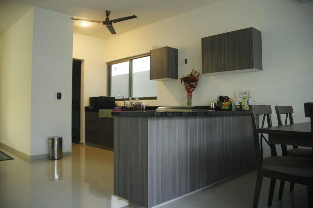 Casa En Residencial De Lujo, 3 Habitaciones, Confort, Seguridad Y Ubicación * Cancún