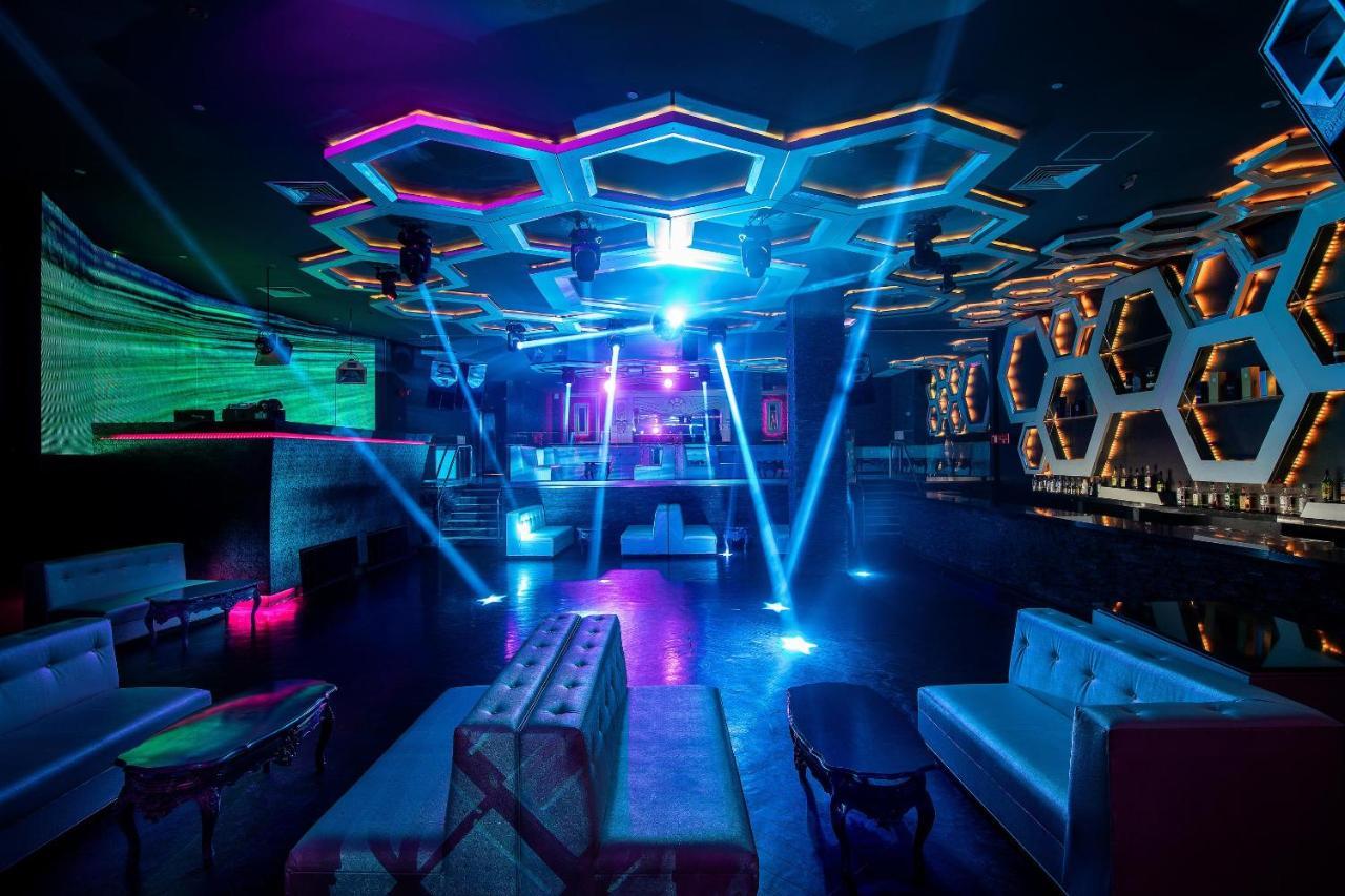 Moon Palace Cancun - Alfredo V. Bonfil