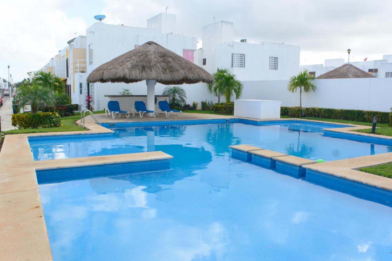 Mi Casa Es Su Casa. Casa Con Acceso A Alberca En Сasa de vacaciones *