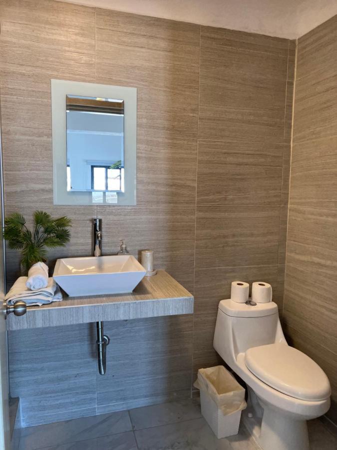 Apartamento Big Penthouse With Amazing View, Private Rooftop & Jacuzzi *