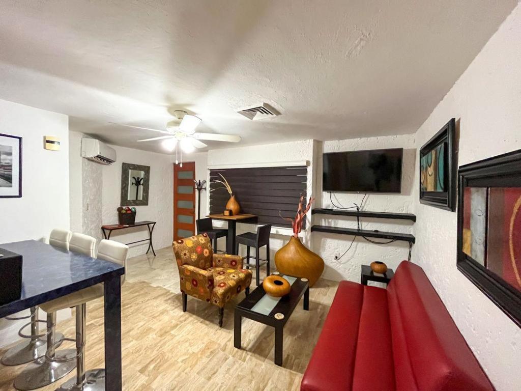 1 In Zona Hotelera Cancún