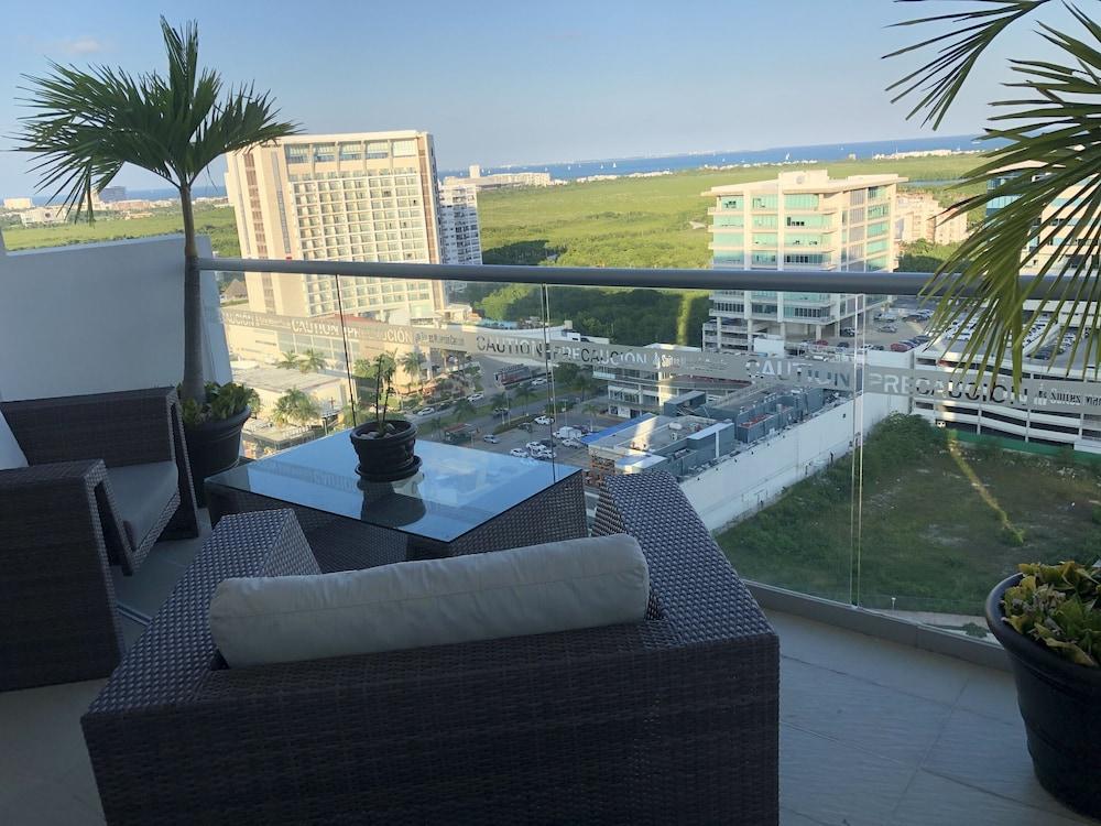 Hotel Malecon 4*