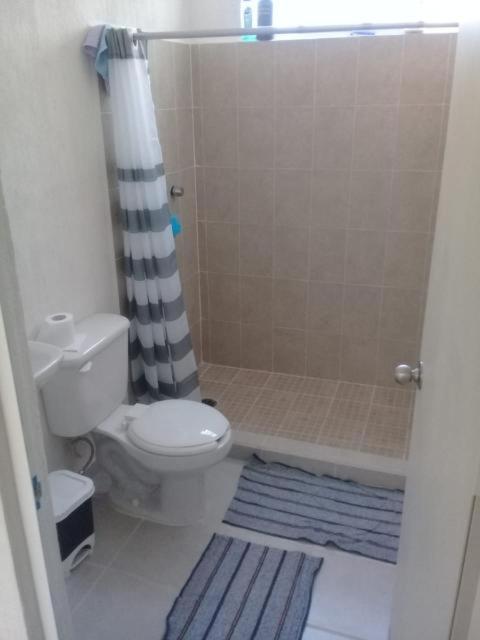 Descanso y diversión en privadas turquesa. Casa con alberca y terraza, Ven y disfruta. * Cancún