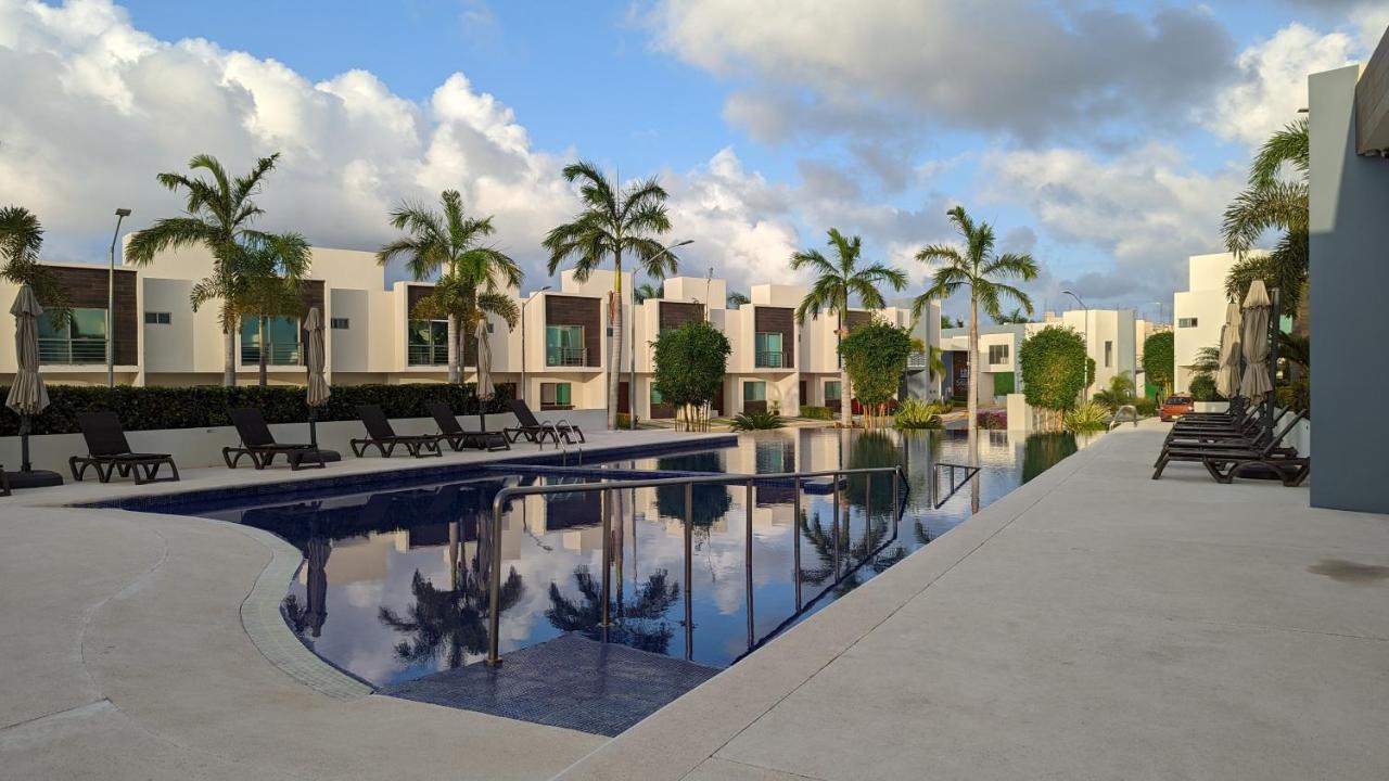 Сasa de vacaciones Kings - Big Modern House With Pool Cancún