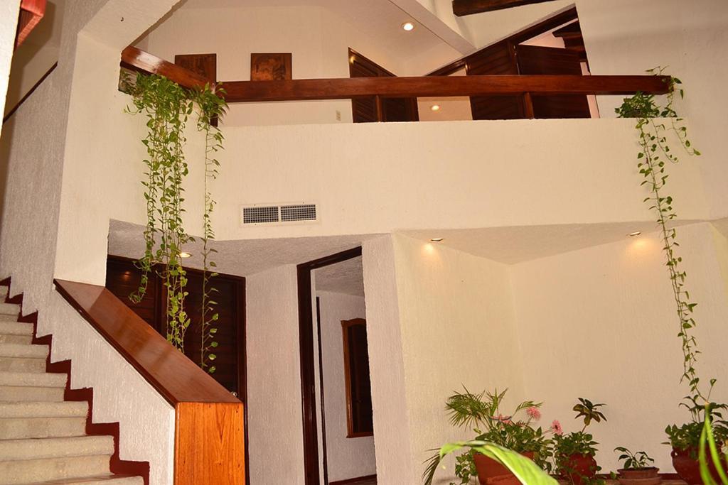 Allure Access To The Villa
