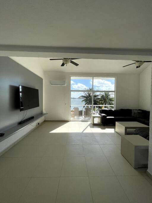 De Lujo Villa *