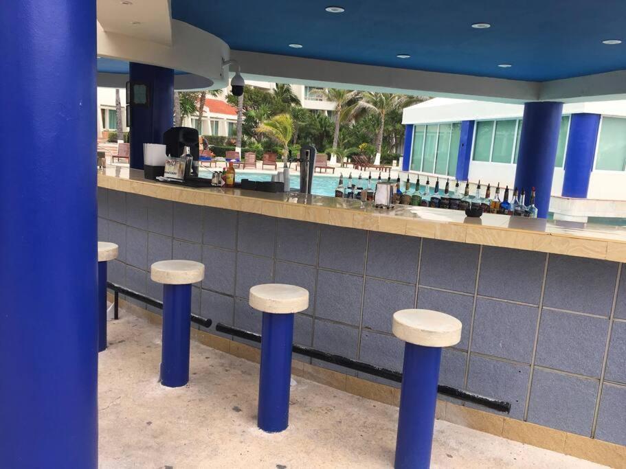 Solymar Studio #3507, Kilometro 18,7 Boulevard Kukulcan, Access To Cancun's Cancun