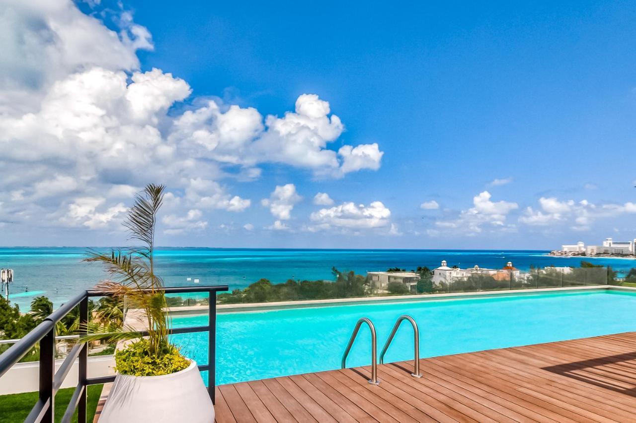 Blue Sky At Takh 503 Cancun