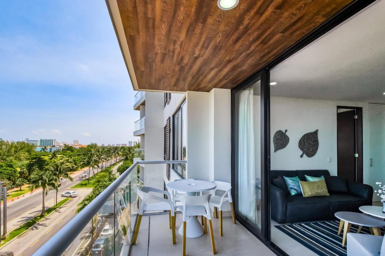 Blue Sky At Takh 503 Apartment Cancun