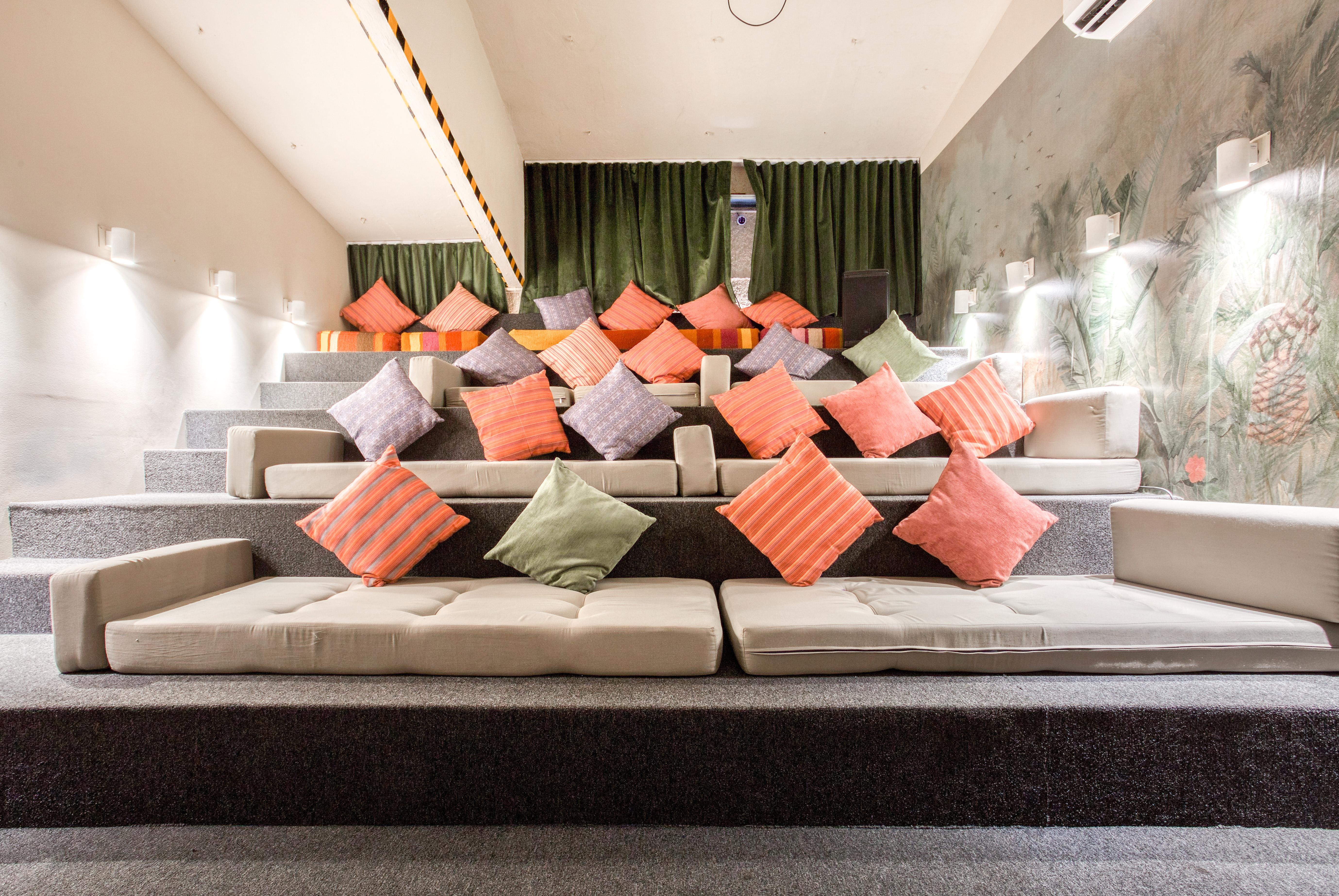 Zone Apartahotel