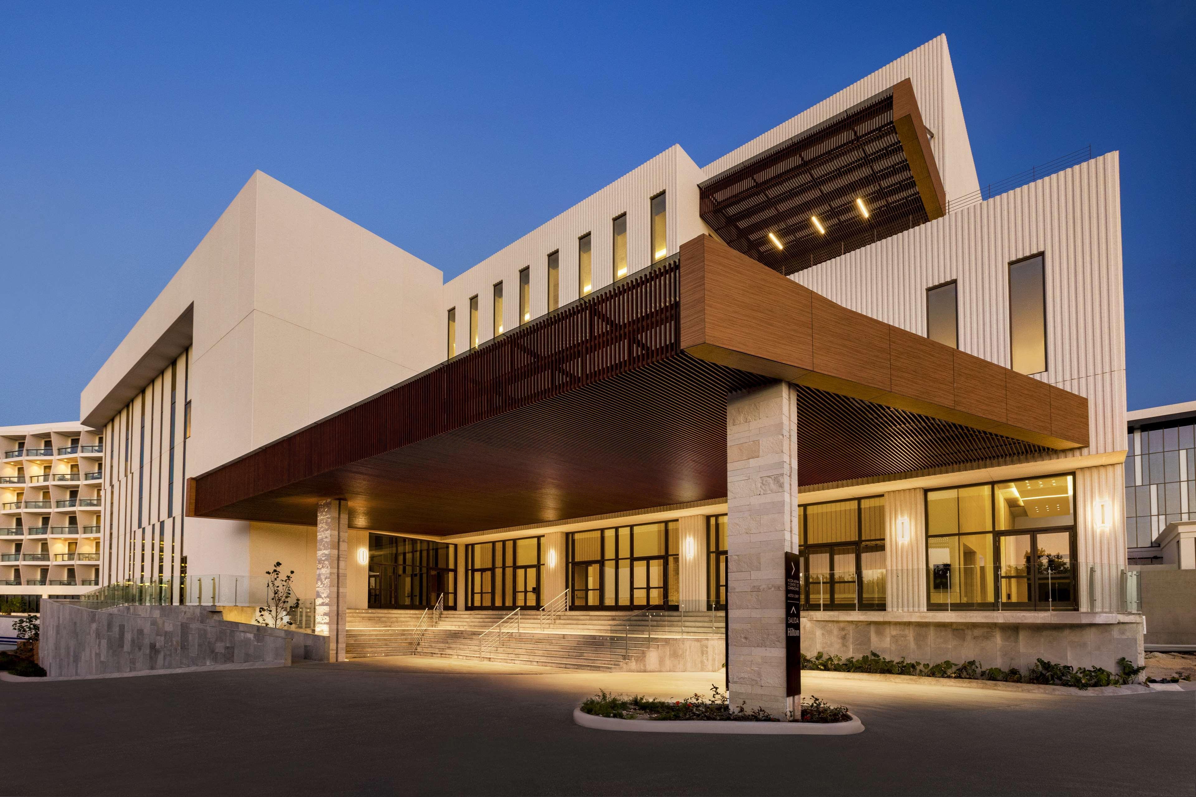 Waldorf Astoria Resort 5*