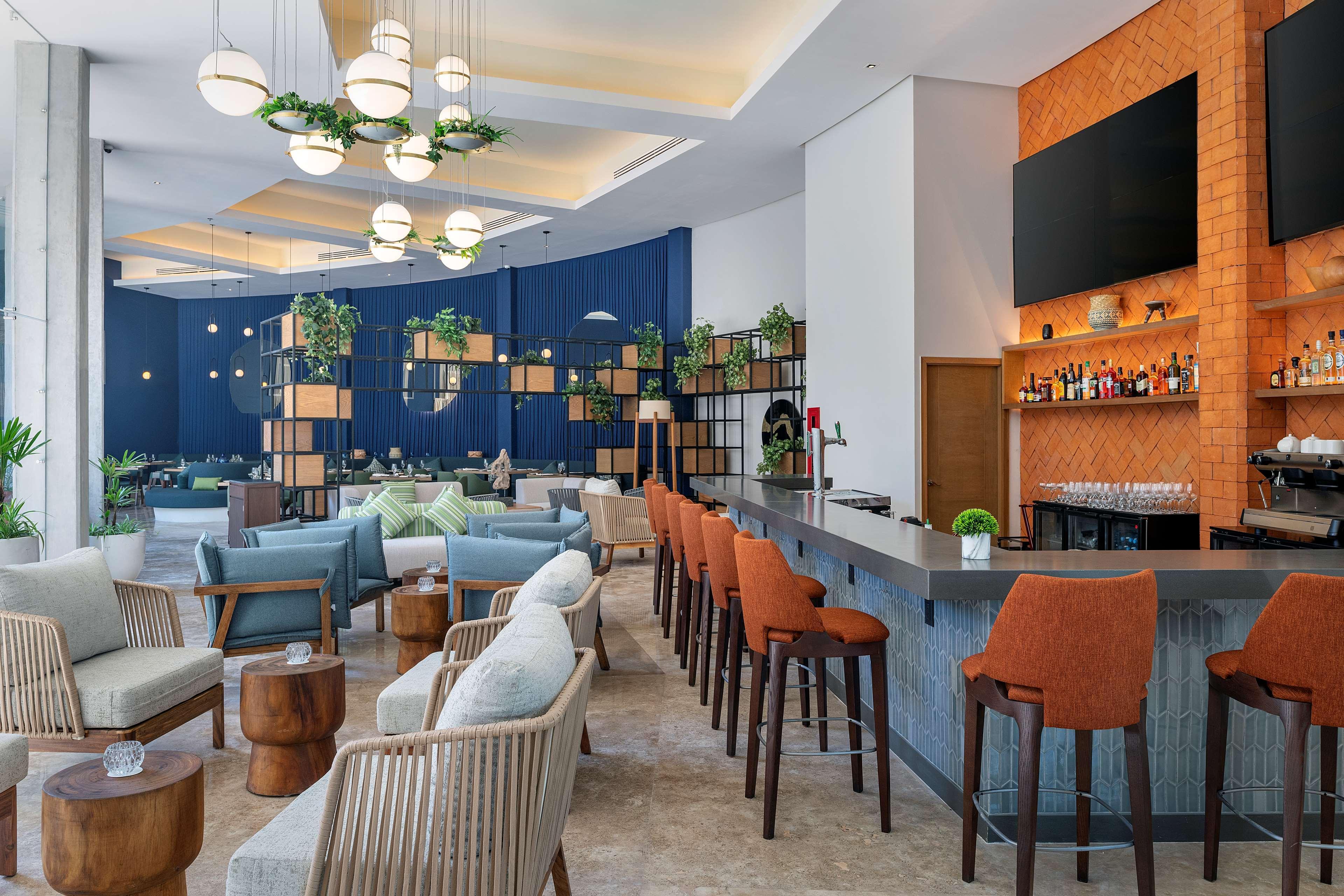Hilton Garden Airport Hotel Cancun
