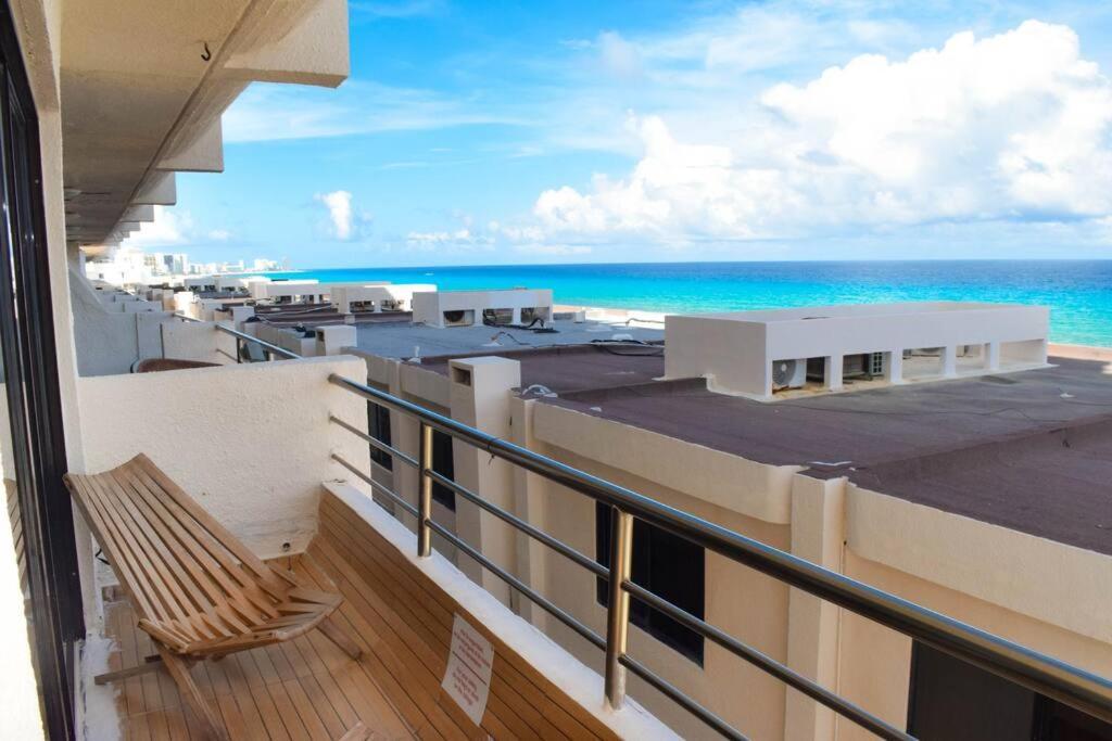 Ocean View Apartment, Area, 3 Bedrooms Apartment *